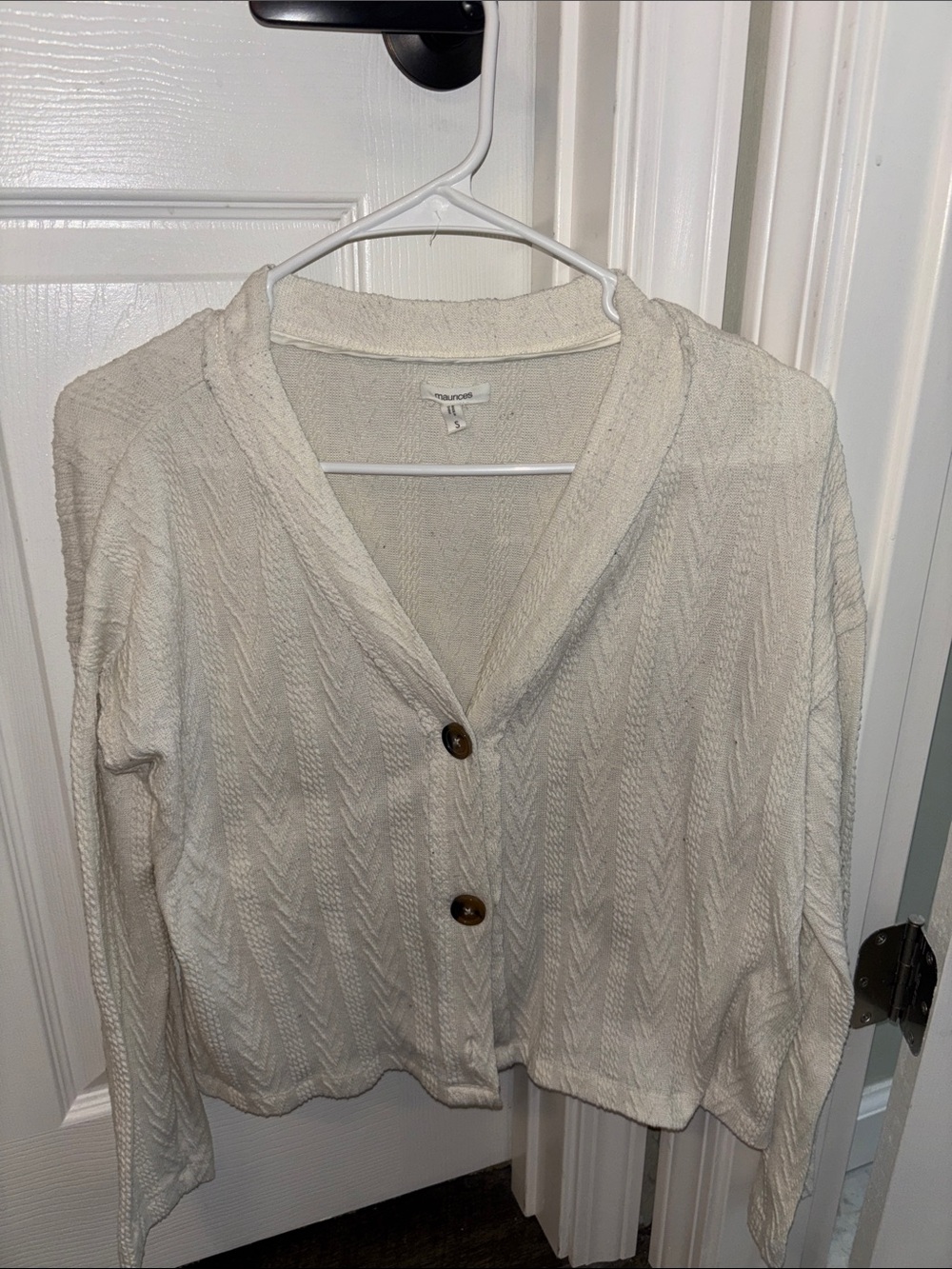 Maurice’s Lightweight Cream Cable-Knit V-Neck Button Cardigan